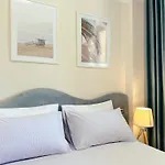 Promo Price September - By The Sea Apartment *