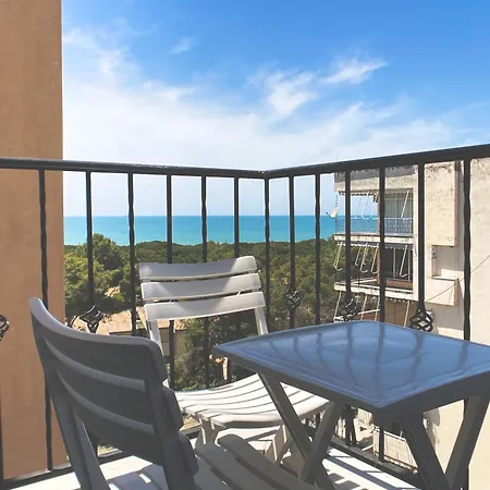 Promo Price September - By The Sea Apartment *