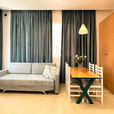 Promo Price September - By The Sea * Golem (Tirana)