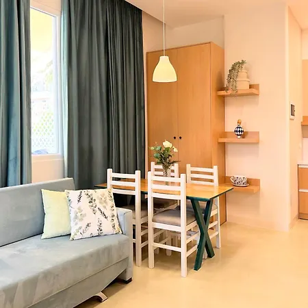 Promo Price September - By The Sea Apartment