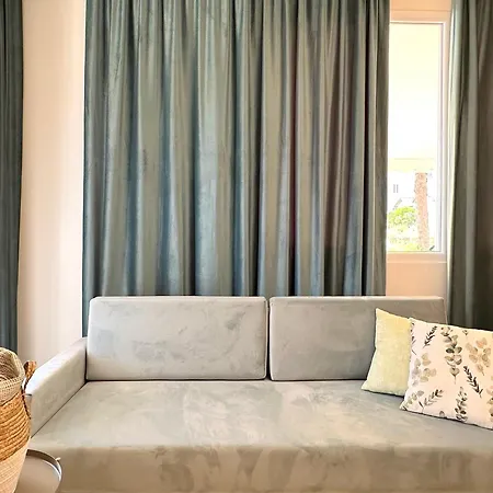 Promo Price September - By The Sea Apartment *
