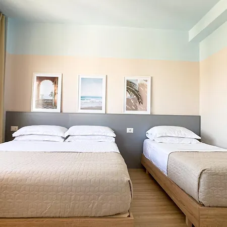 Promo Price September - By The Sea Apartment