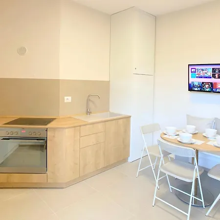 Promo Price September - By The Sea Golem (Tirana)